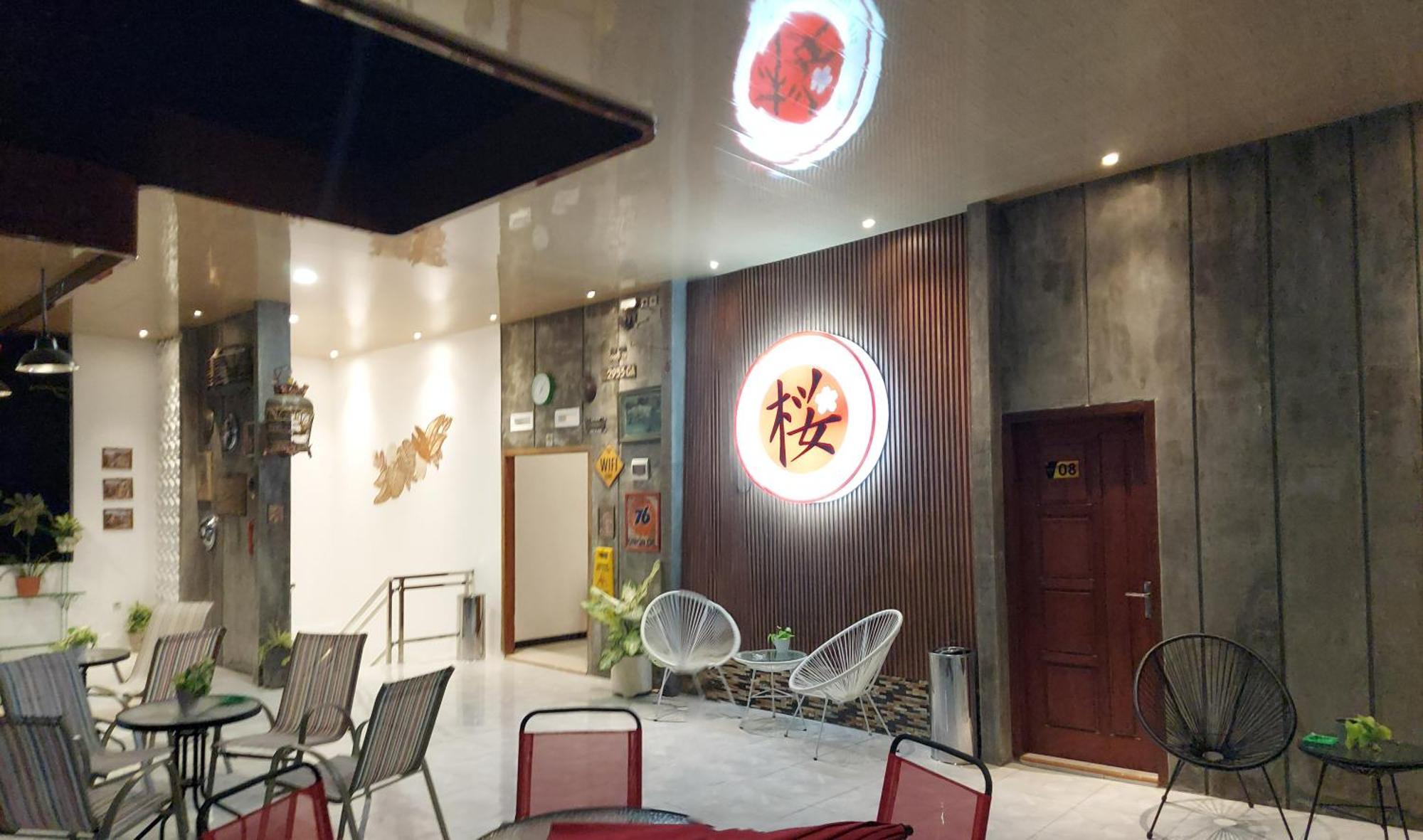 Urbanview Hotel Sakura Kampung Inggris Pare By Reddoorz Екстер'єр фото